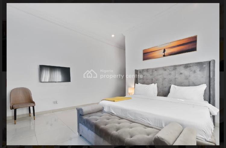 Beautiful Three(3) Bedrooms Apartment with Pool, Grey Heaven Gate Estate, Lekki Phase 1, Lekki, Lagos, Flat / Apartment Short Let