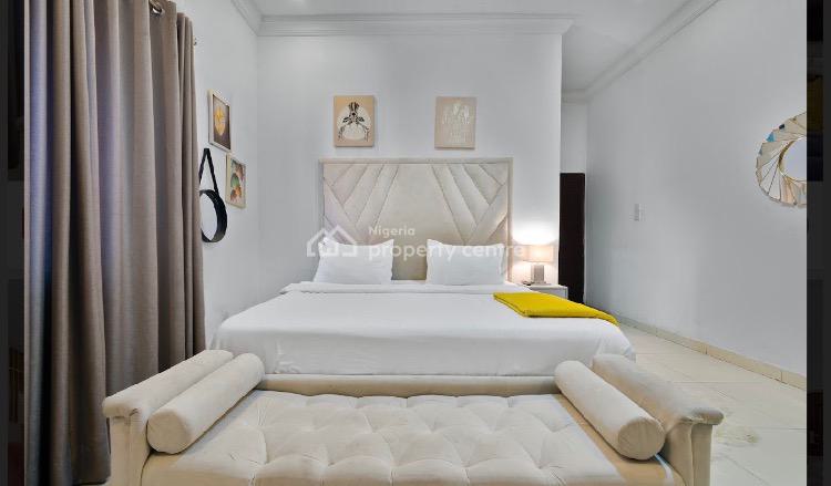 Beautiful Three(3) Bedrooms Apartment with Pool, Grey Heaven Gate Estate, Lekki Phase 1, Lekki, Lagos, Flat / Apartment Short Let