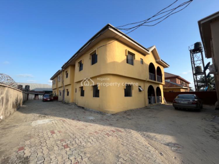 Well Finished Three (3) Bedroom Flat, United Estate, Sangotedo, Ajah, Lagos, Flat / Apartment for Rent