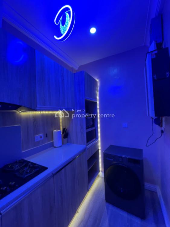 Luxury 1 Bedroom with Pool, Gym, Board Games and Ps5, Ikate, Ikate Elegushi, Lekki, Lagos, Flat / Apartment Short Let