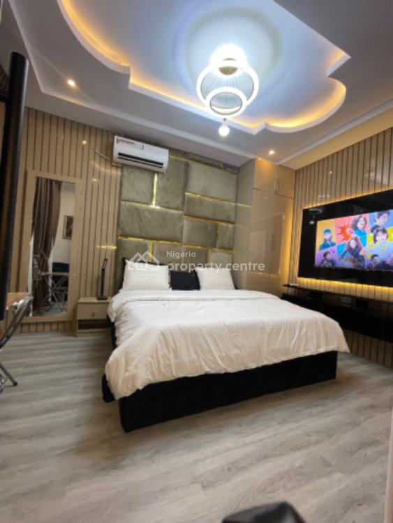 Luxury 1 Bedroom with Pool, Gym, Board Games and Ps5, Ikate, Ikate Elegushi, Lekki, Lagos, Flat / Apartment Short Let