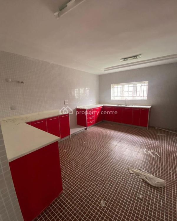 For Rent New 5 Bedroom Duplex With Bq, Guzape District, Abuja 5 Beds