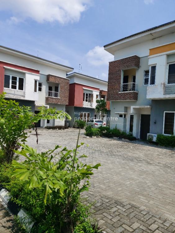 Standard 4 Bedroom Duplex, Abraham Adesanya, Lekki Phase 2, Lekki, Lagos, Terraced Duplex for Rent