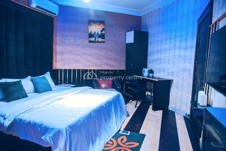3 Bedroom Luxury Apartment, Gwarinpa, Abuja, Flat / Apartment Short Let