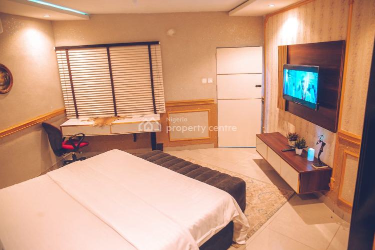 3 Bedroom Luxury Apartment, Gwarinpa, Abuja, Flat / Apartment Short Let