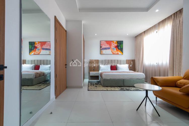 Luxury 2 Bedroom with Swimming Pool, Gym and Rooftop, Lekki Phase 1, Lekki, Lagos, Flat / Apartment Short Let