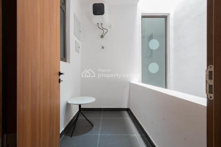 Luxury 2 Bedrooms with Swimming Pool, Gym and, Lekki Phase 1, Lekki, Lagos, Flat / Apartment Short Let
