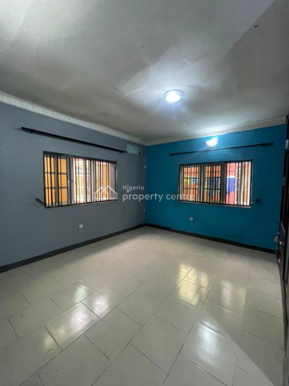 a Fully Detached 4 Bedroom Bungalow, Adekunle Kuye Street Aguda, Surulere, Lagos, Detached Bungalow for Rent
