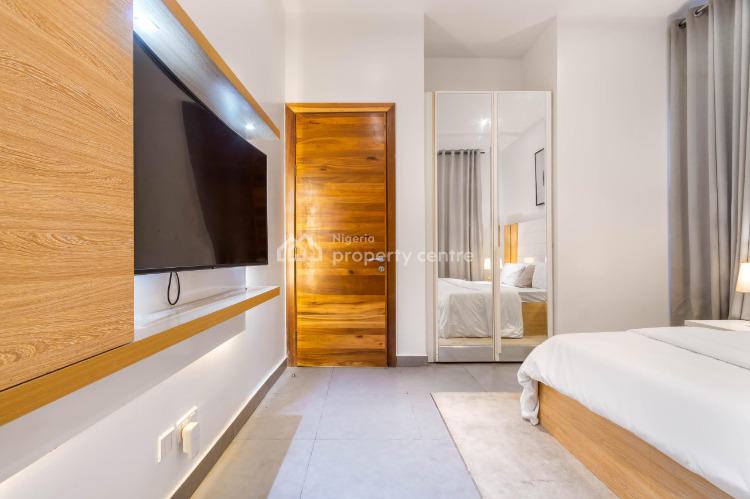 Stellar 3 Bedrooms with All Shades of Luxury Living, Off Lawrence Road, Ikoyi, Lagos, Terraced Duplex Short Let