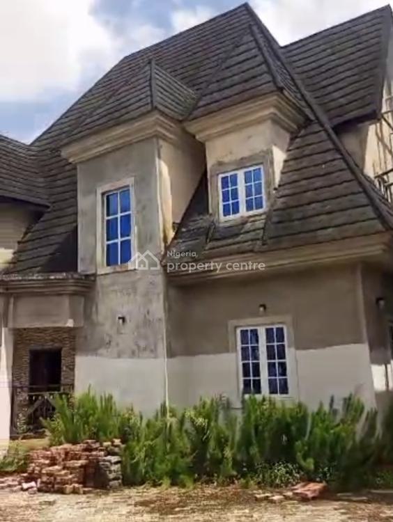 For Sale 5 Bedrooms Duplex On 100ft By 100ft Land, Mtn Mass Road, Gra