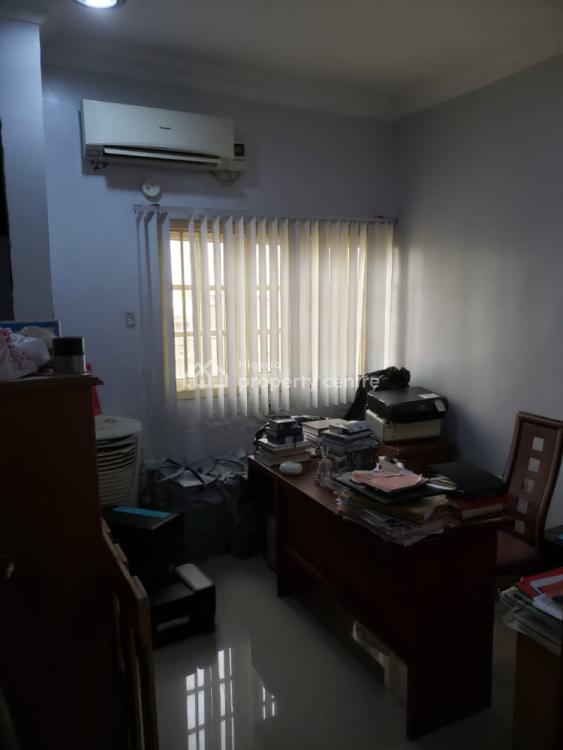 Luxurious 4 Bedroom Duplex, Elf, Lekki Phase 1, Lekki, Lagos, Office Space for Rent