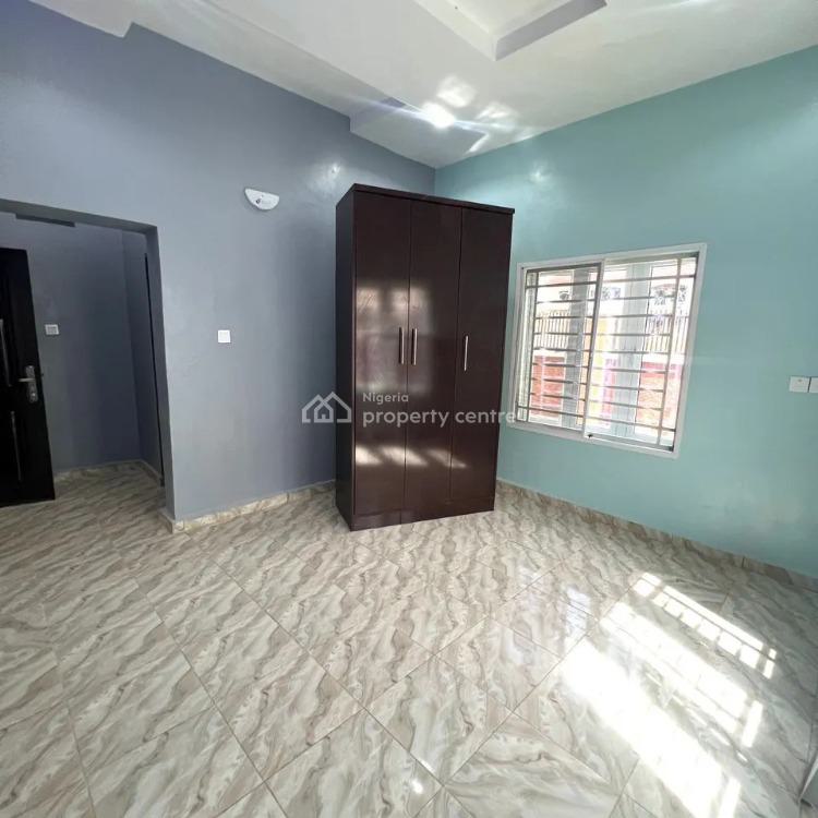 For Rent Newly Built 2 Bedroom Flat, Close To Paradise Estate, Life