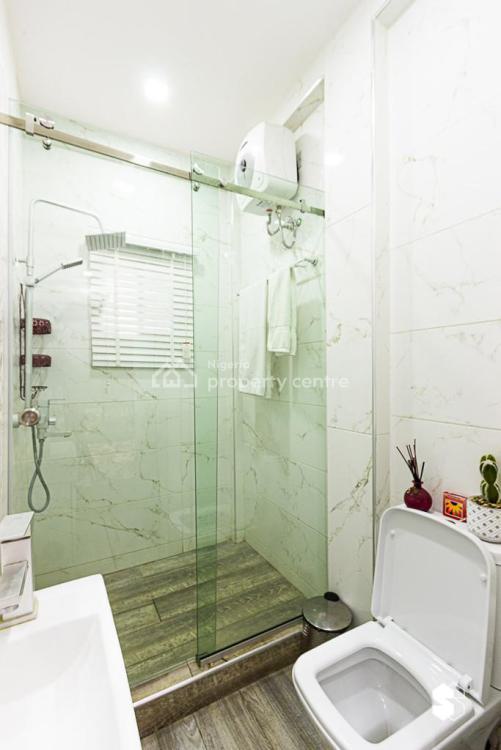 a  Beautiful One (1) Bedroom Apartment, Lekki, Lagos, Flat / Apartment Short Let