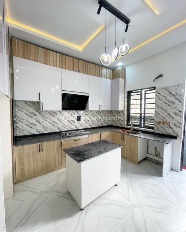 Exceptional Family Home on Acreage, Orchid Hotel Road Off Chevron Toll Gate Orchid, Lekki Phase 2, Lekki, Lagos, Detached Duplex for Sale