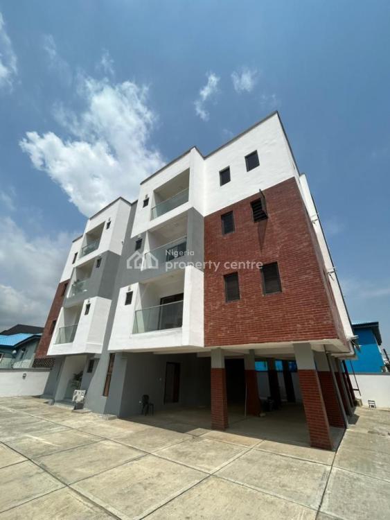 Fully Serviced 3 Bedrooms Apartment Available, Yaba, Lagos, Flat / Apartment for Sale