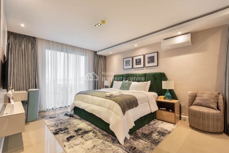 Luxury 2 Bedroom Apartment with Ps5 Game, Pool, Rooftop, Balcony & Gym, Periwrinkle Estate, Lekki Phase 1, Lekki, Lagos, Flat / Apartment Short Let