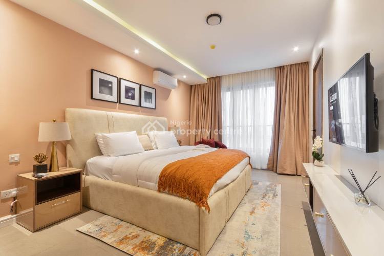 Luxury 2 Bedroom Apartment with Ps5 Game, Pool, Rooftop, Balcony & Gym, Periwrinkle Estate, Lekki Phase 1, Lekki, Lagos, Flat / Apartment Short Let