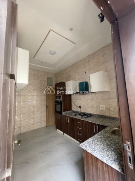 Share Apartment Room Selfcon Very Spacious, Orchid Road, Lekki, Lagos, Terraced Duplex for Rent