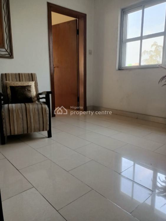 For Sale 3 Bedroom Penthouse, Off Ahmadu Bello Way, Victoria Island