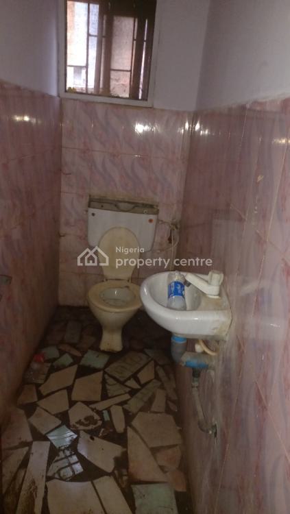 3 Bedroom Flat, Unity Estate By Car Wash Bus Stop, Egbeda, Alimosho, Lagos, House for Rent