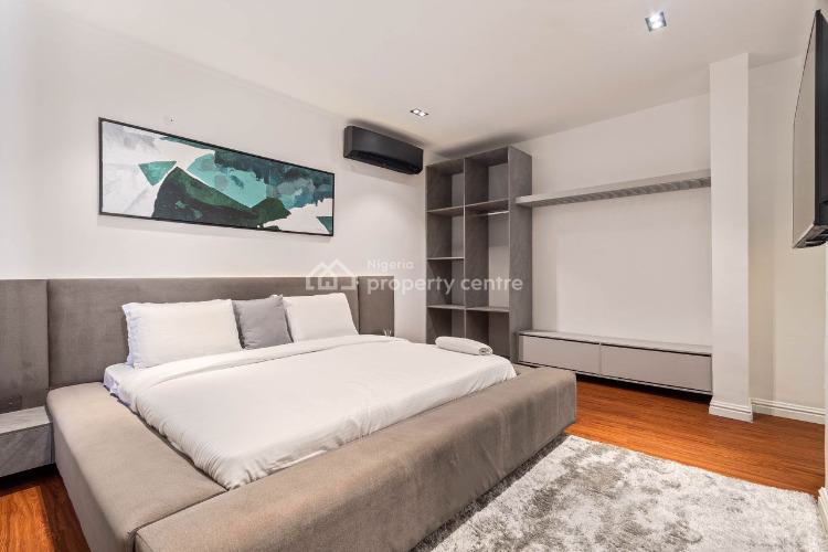 3 Bedrooms Apartment with Pool & Beautiful Views, Cooper Road, Ikoyi, Lagos, Flat / Apartment Short Let
