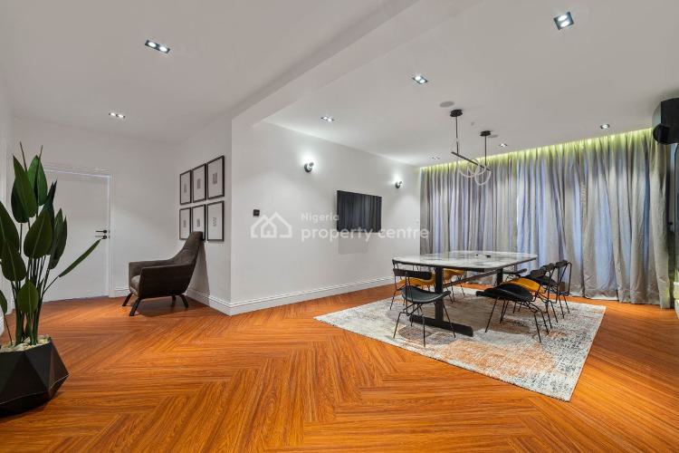 3 Bedrooms Apartment with Pool & Beautiful Views, Cooper Road, Ikoyi, Lagos, Flat / Apartment Short Let