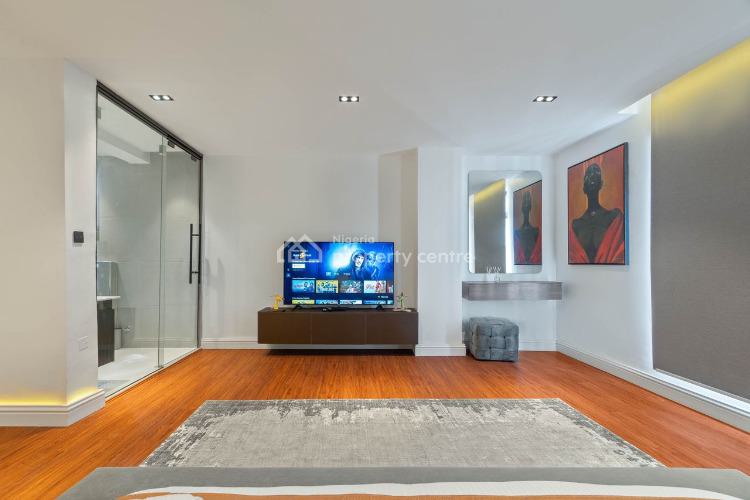 3 Bedrooms Apartment with Pool & Beautiful Views, Cooper Road, Ikoyi, Lagos, Flat / Apartment Short Let