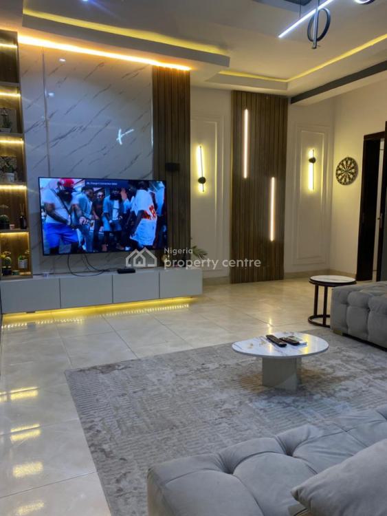 Beautiful 1 Bedroom Apartment, Lekki Phase 1, Lekki, Lagos, Flat / Apartment Short Let