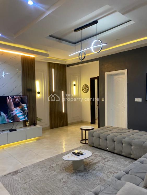 Beautiful 1 Bedroom Apartment, Lekki Phase 1, Lekki, Lagos, Flat / Apartment Short Let