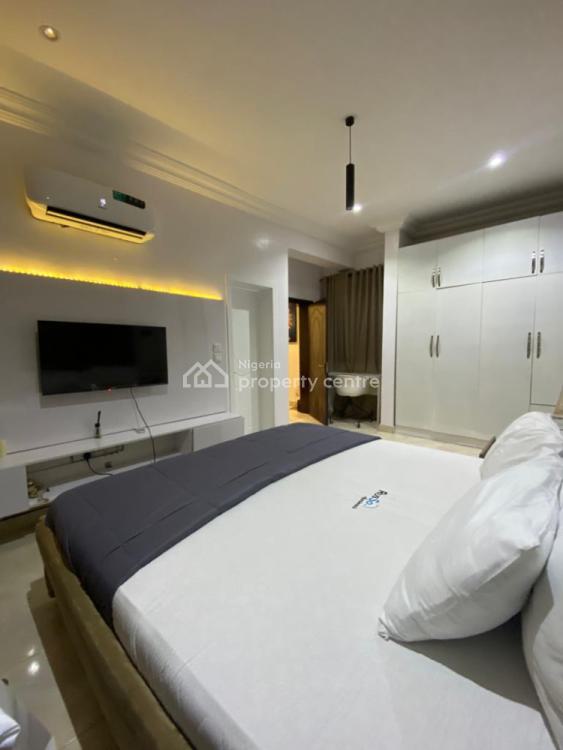 Beautiful 1 Bedroom Apartment, Lekki Phase 1, Lekki, Lagos, Flat / Apartment Short Let