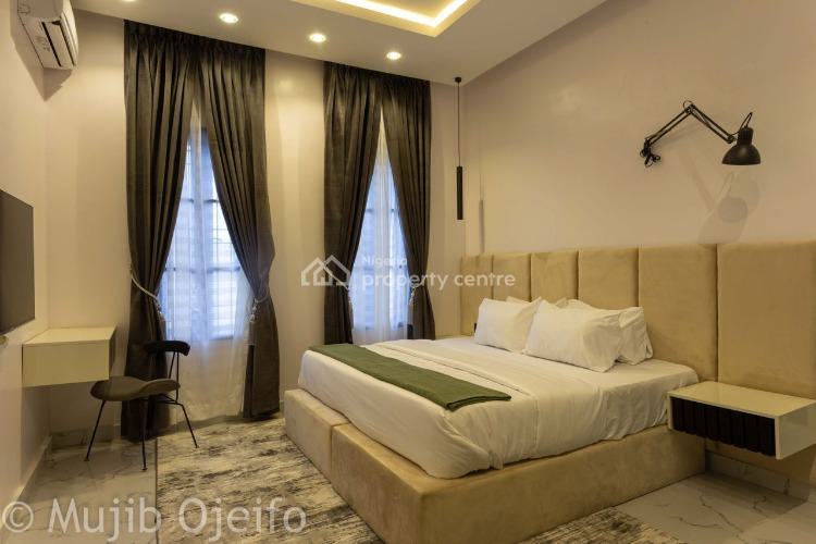 2 Bedrooms Smart Apartment, Lekki Phase 1, Lekki, Lagos, Flat / Apartment Short Let