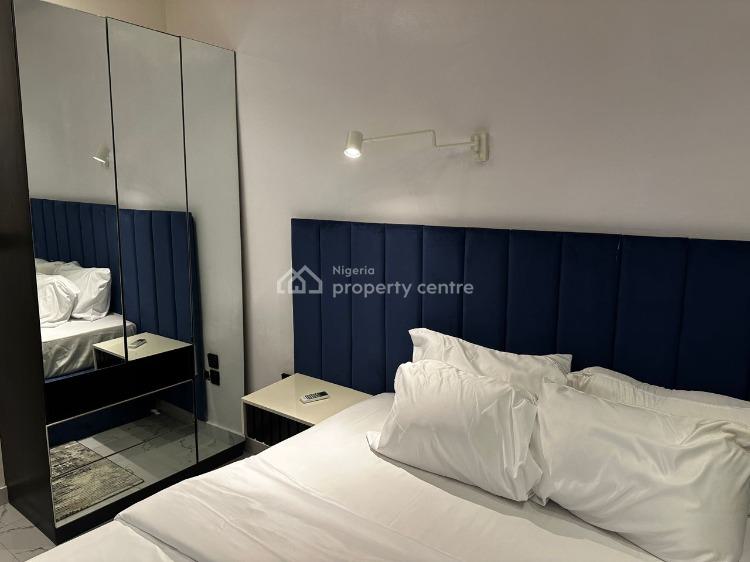 2 Bedrooms Smart Apartment, Lekki Phase 1, Lekki, Lagos, Flat / Apartment Short Let