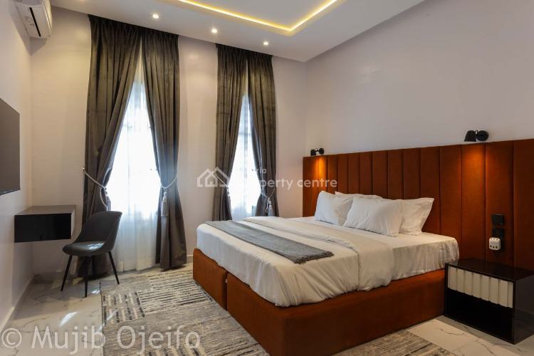 Exquisite Taste 2 Bedrooms, Lekki Phase 1, Lekki, Lagos, Flat / Apartment Short Let