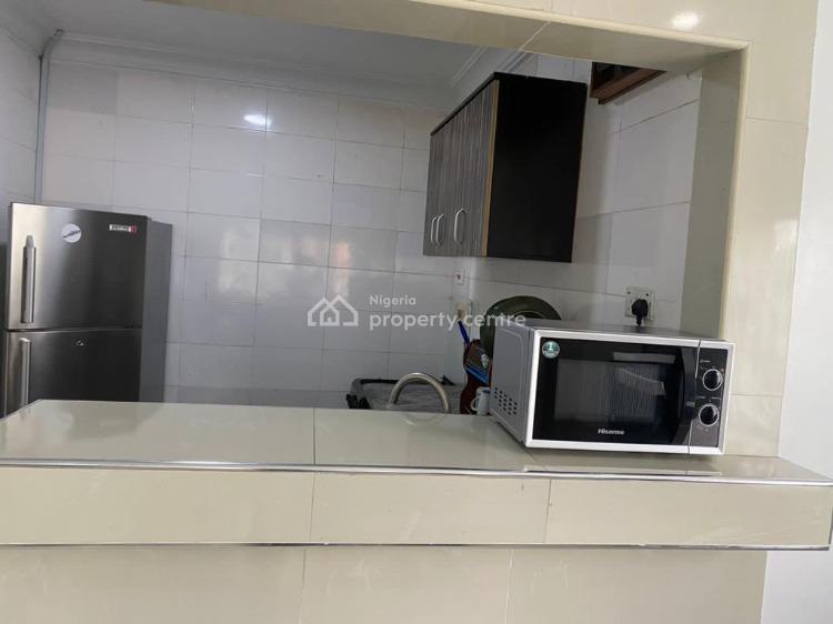 Luxury 2 Bedrooms Flat, Off Isaac John, Ikeja Gra, Ikeja, Lagos, Flat / Apartment Short Let