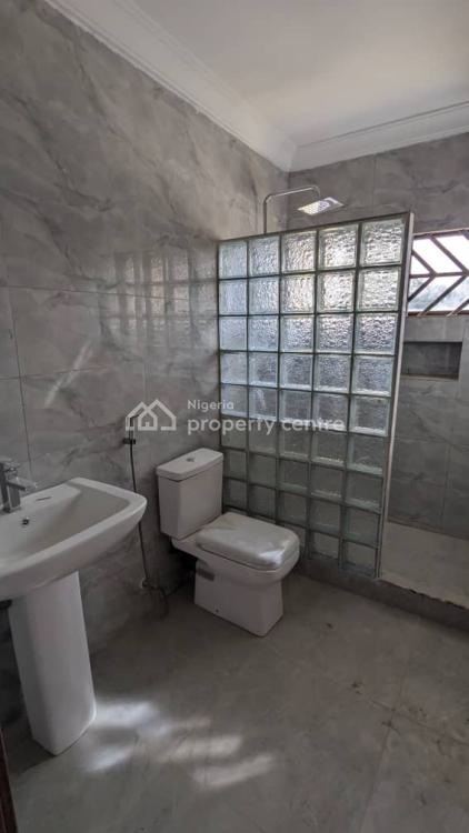 Well Renovated 5 Bedroom Fully Detached  with 3 Room Bq, Maitama District, Abuja, Detached Duplex for Rent