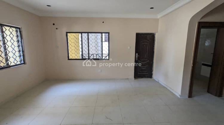 Well Renovated 5 Bedroom Fully Detached  with 3 Room Bq, Maitama District, Abuja, Detached Duplex for Rent