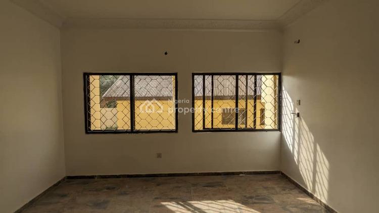 Well Renovated 5 Bedroom Fully Detached  with 3 Room Bq, Maitama District, Abuja, Detached Duplex for Rent