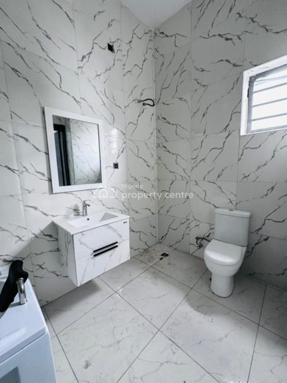 Beautiful 4 Bedroom Terrace, Thomas Estate, Ajiwe, Ajah, Lagos, Terraced Duplex for Sale