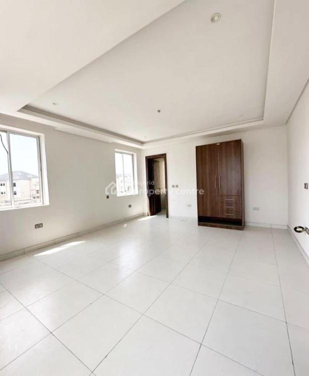 Grand Living Spaces with an Air of Elegance, Ikoyi, Lagos, Block of Flats for Sale