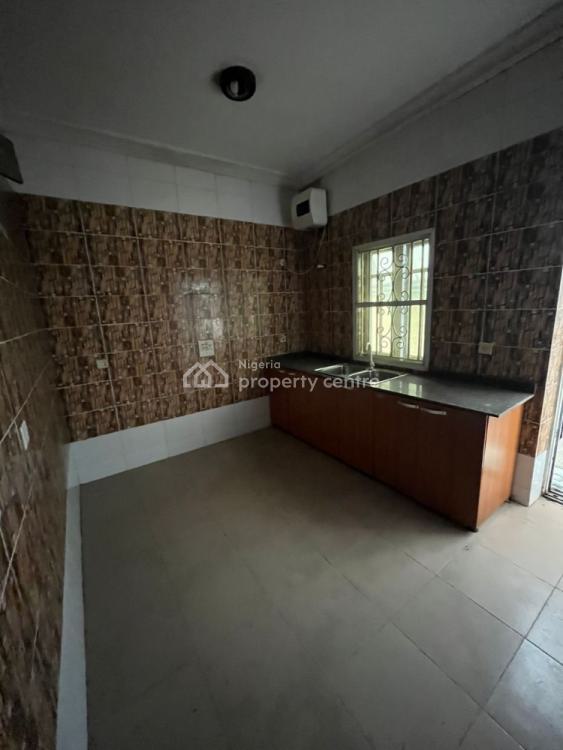 Shared Apartment, Thomas Estate, Ajah, Lagos, Flat / Apartment for Rent