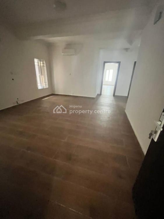 For Rent Fully Serviced 3 Bedroom Apartment With A Room Boys Quarter, With Swil, Banana Island