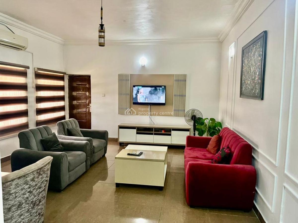 Well Furnished One Bedroom Apartment, Francis Akinjide Close, Jabi, Abuja, Flat / Apartment Short Let