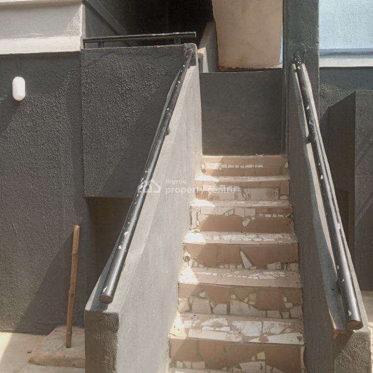 Executive and Luxury Self Contained Room, Ishaga Road, Via Luth, Surulere, Lagos, Self Contain (single Rooms) for Rent