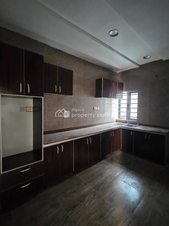 4 Bedroom Semi Detached Duplex, Isheri, Gra Phase 1, Magodo, Lagos, Semi-detached Duplex for Sale