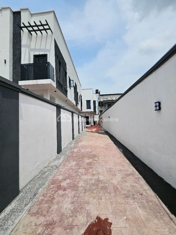4 Bedroom Semi Detached Duplex, Isheri, Gra Phase 1, Magodo, Lagos, Semi-detached Duplex for Sale