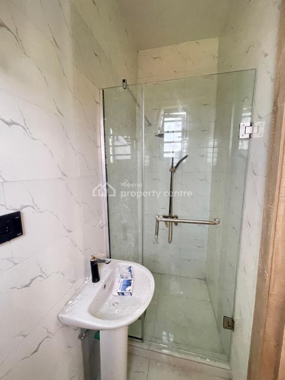 4 Bedrooms House, Lekki Phase 2, Lekki, Lagos, House for Sale