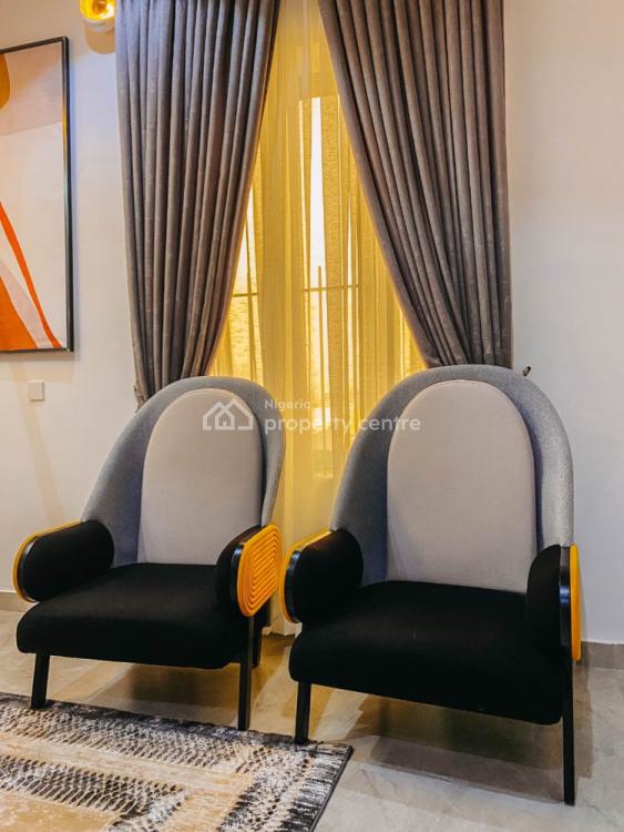 Luxury 2 Bedroom Apartment with Swimming Pool, Gym and Rooftop Lounge, Lekki Phase 1, Lekki, Lagos, Flat / Apartment Short Let