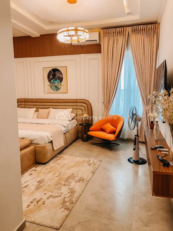 Luxury 2 Bedroom Apartment with Swimming Pool, Gym and Rooftop Lounge, Lekki Phase 1, Lekki, Lagos, Flat / Apartment Short Let