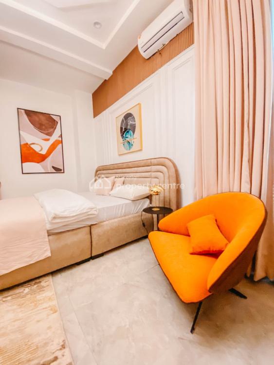 Luxury 2 Bedroom Apartment with Swimming Pool, Gym and Rooftop Lounge, Lekki Phase 1, Lekki, Lagos, Flat / Apartment Short Let