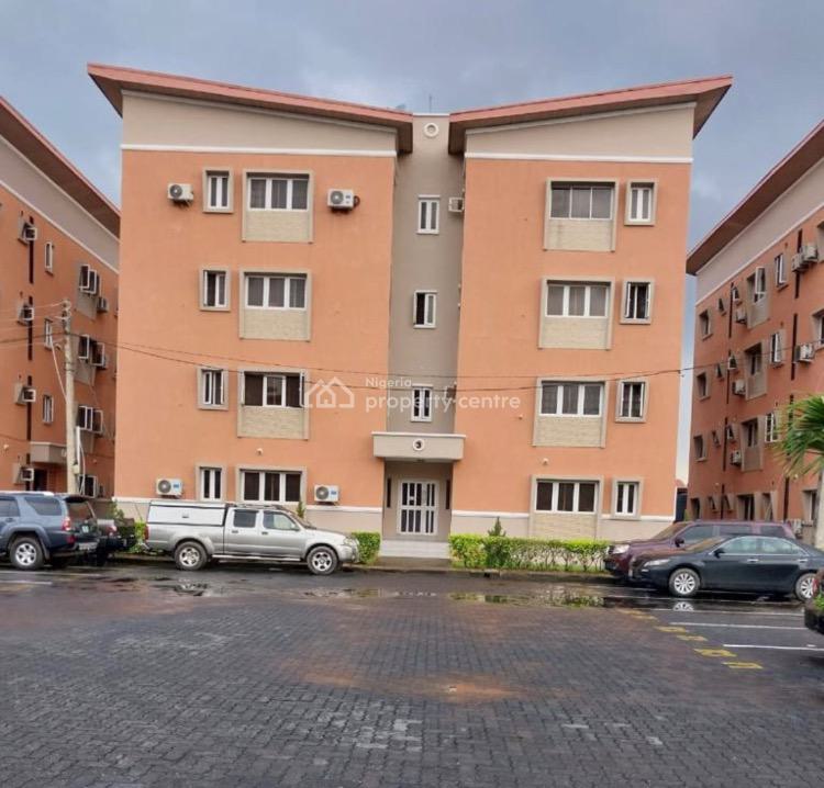 For Rent 2 Bedroom, Anthony Enahoro, Ogba, Ikeja, Lagos 2 Beds, 1